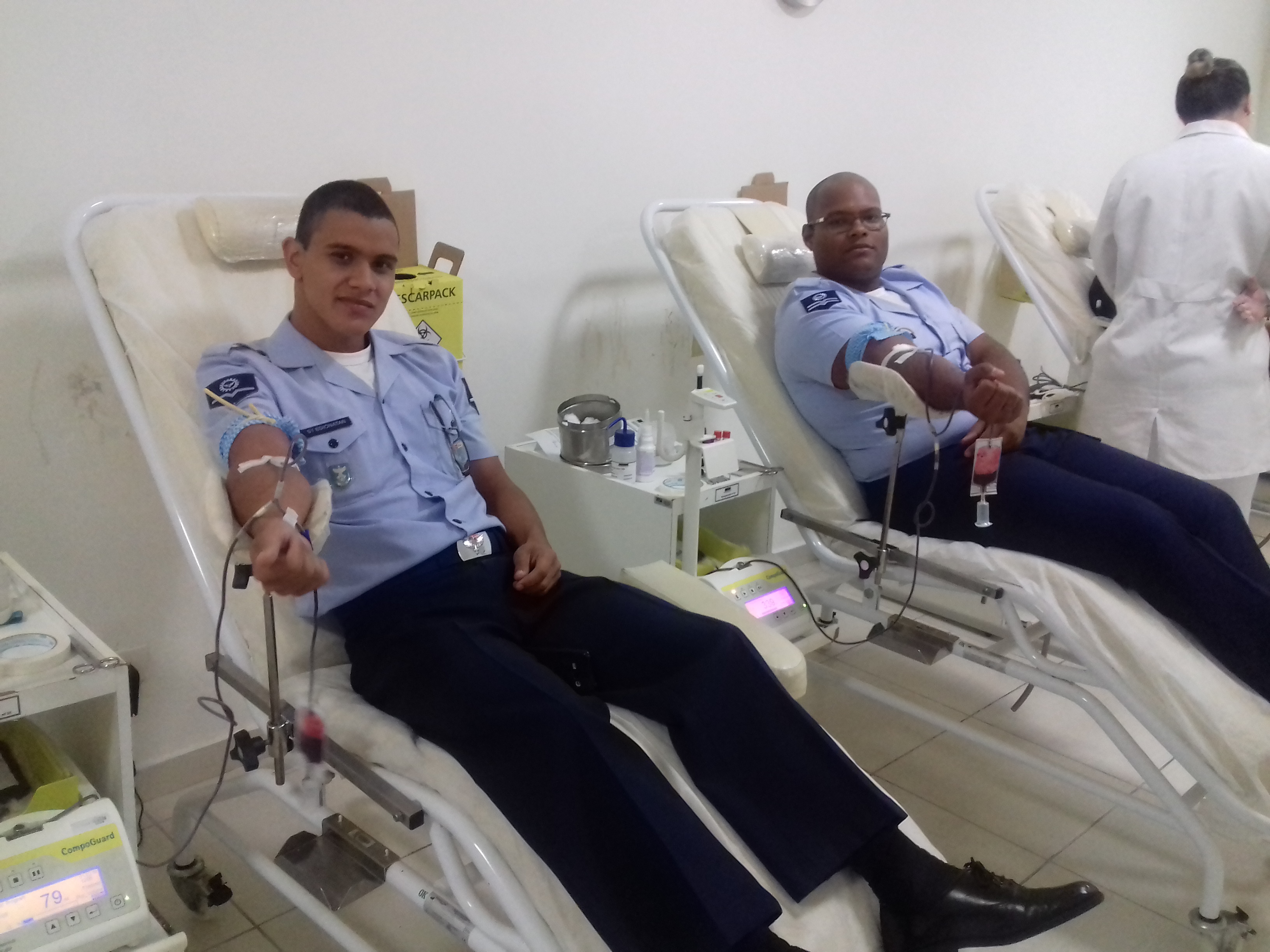 Militares do Instituto de Logística da Aeronáutica doam sangue para o Hemocentro São Lucas em Guarulhos/SP